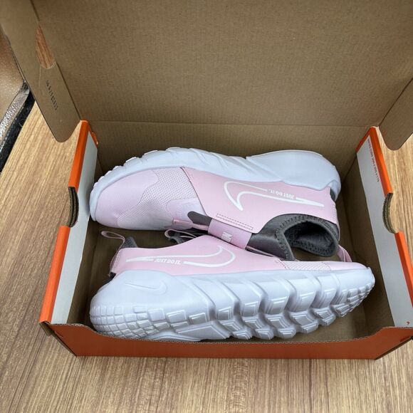 Nike Flex Runner 2 Road Running shoes Pink Foam size 7 Y Or Womens 8.5 Sneakers - Picture 9 of 10